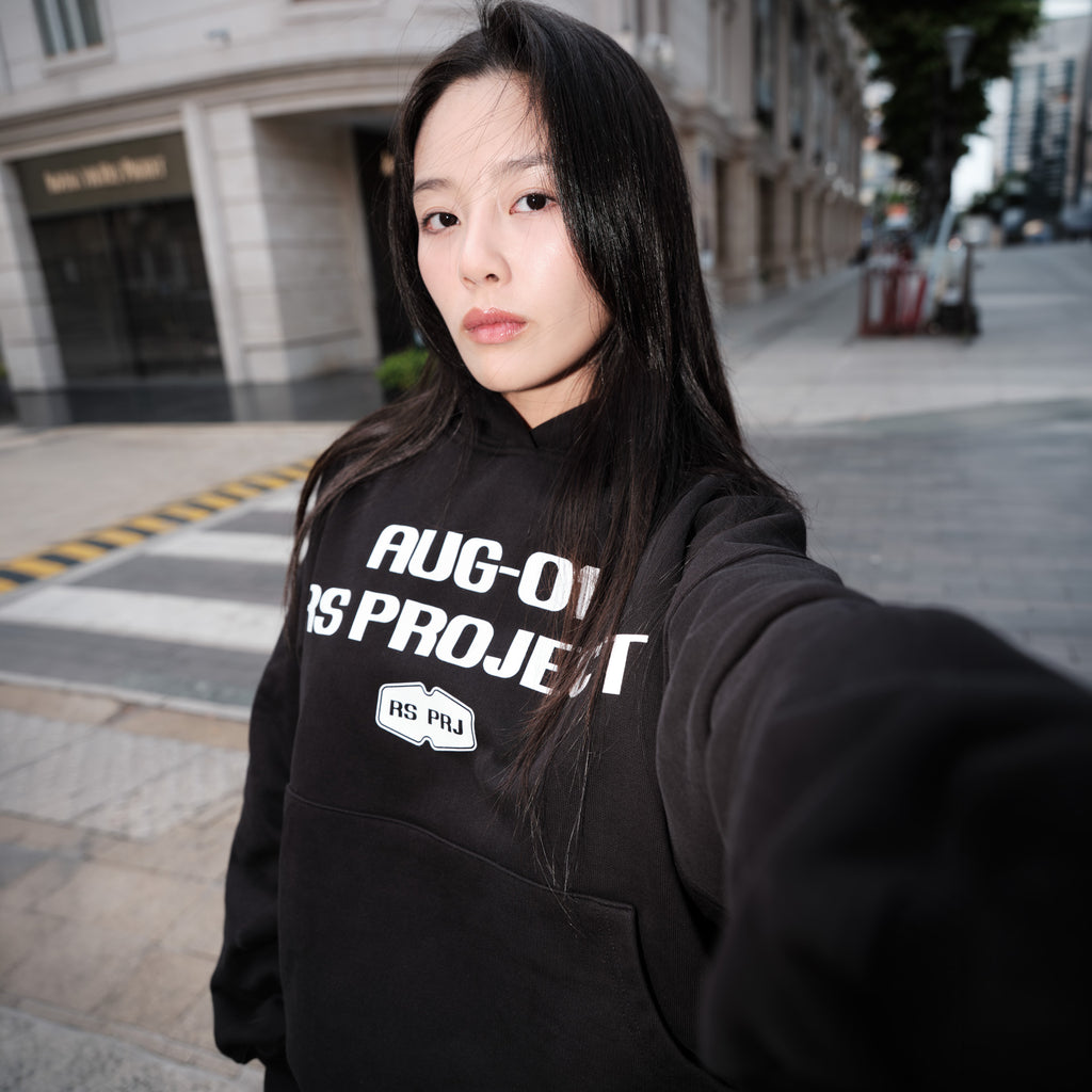 AUG-01 RS PROJECT ÁO HOODIE ĐEN