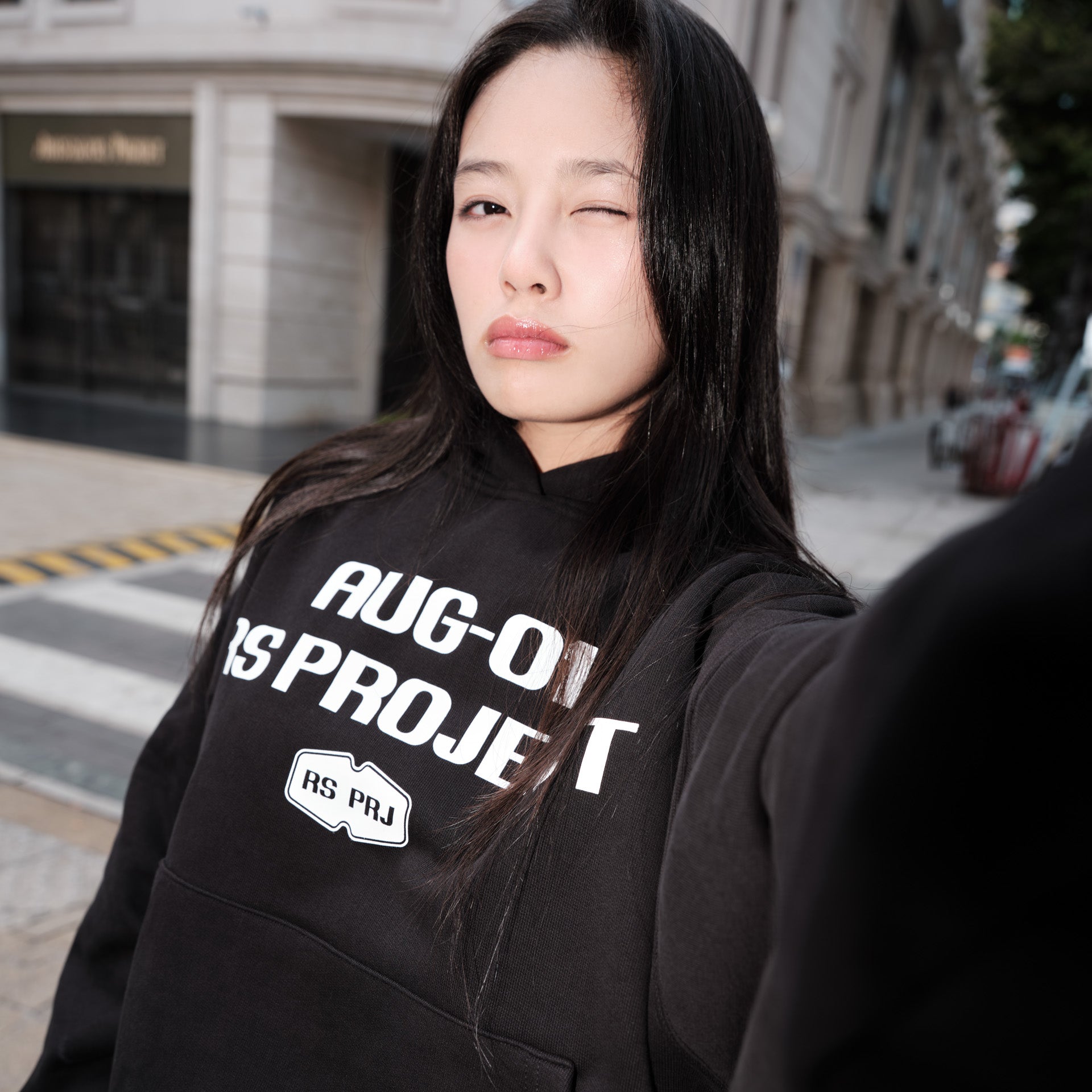 AUG-01 RS PROJECT ÁO HOODIE ĐEN