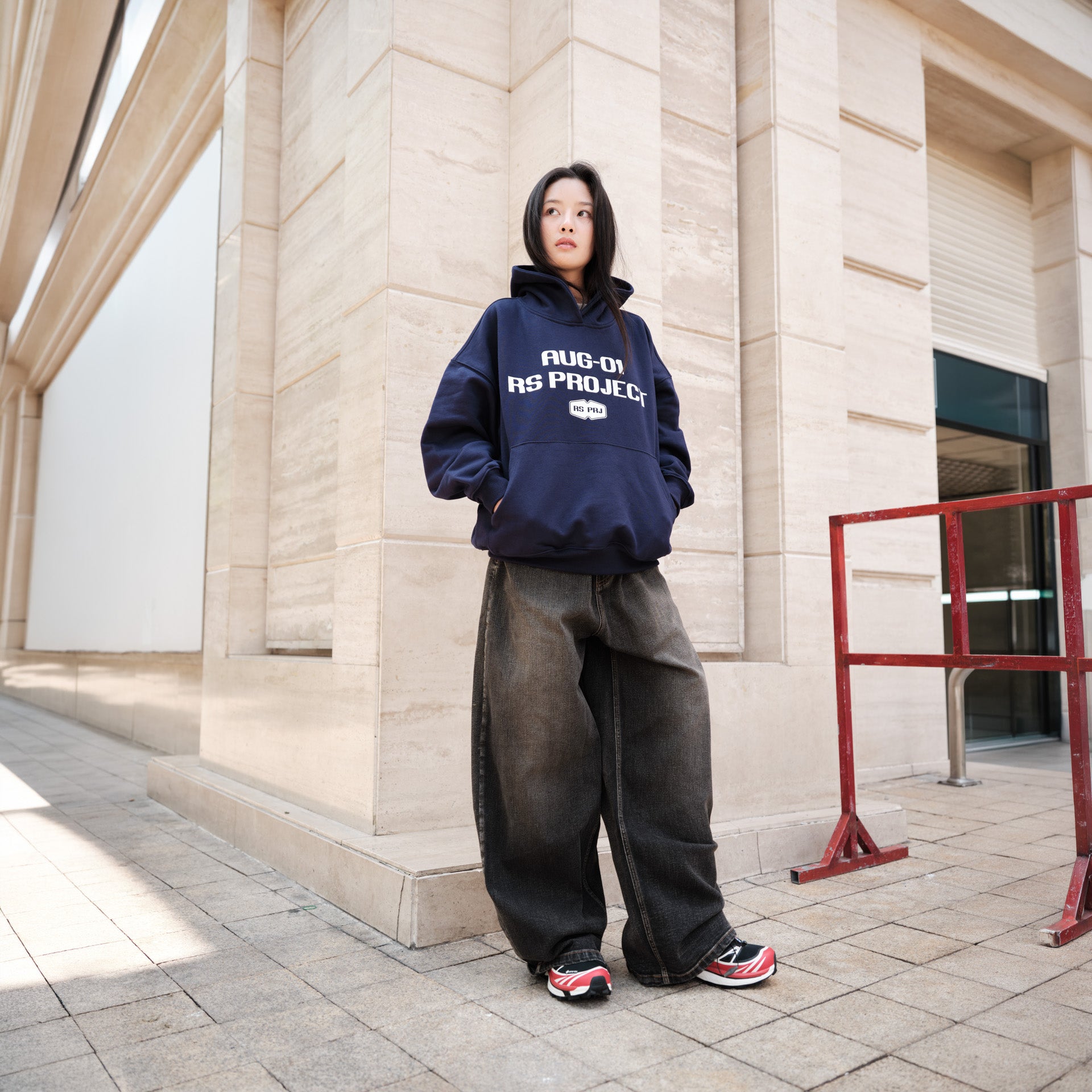 ÁO HOODIE MÀU XANH NAVY DỰ ÁN RS THÁNG 8