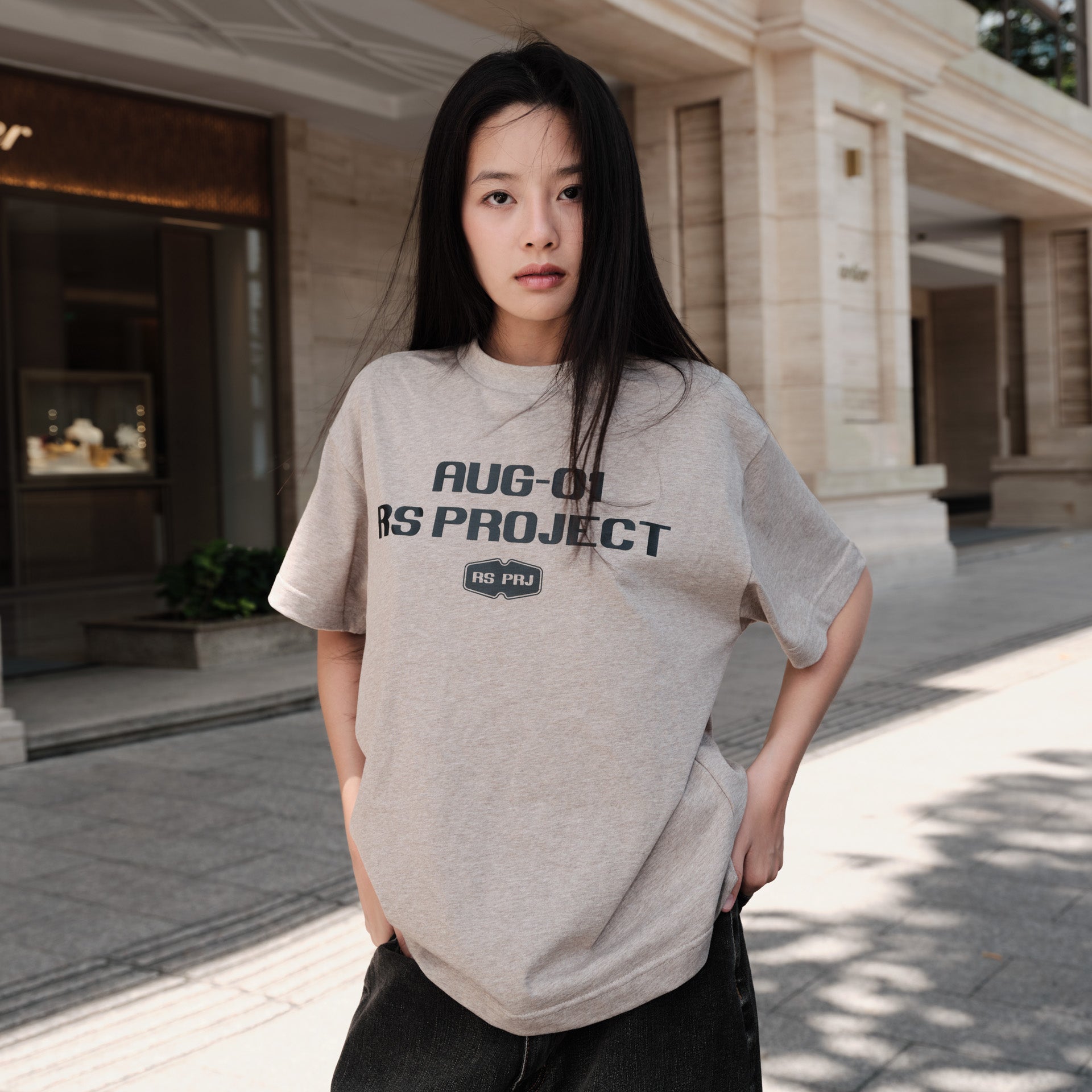 RS PROJECT AUG-01 PEPPER GRAY TYPO UNISEX